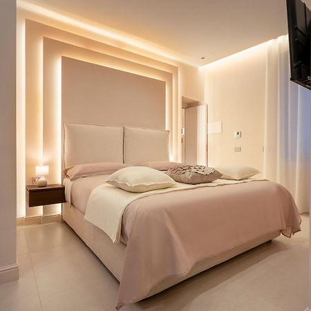 Halo Suite Наполи Екстериор снимка