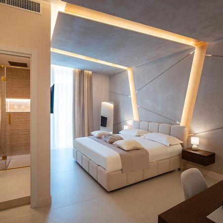 Halo Suite Наполи Екстериор снимка